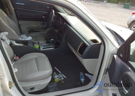 2005 Dodge Magnum Rt z USA, uszkodzony, nr VIN 2D4GV58265H646507